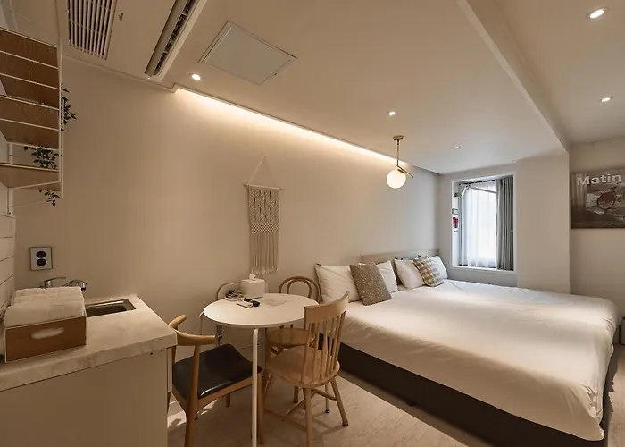 Aparthotel Artravel 3*
